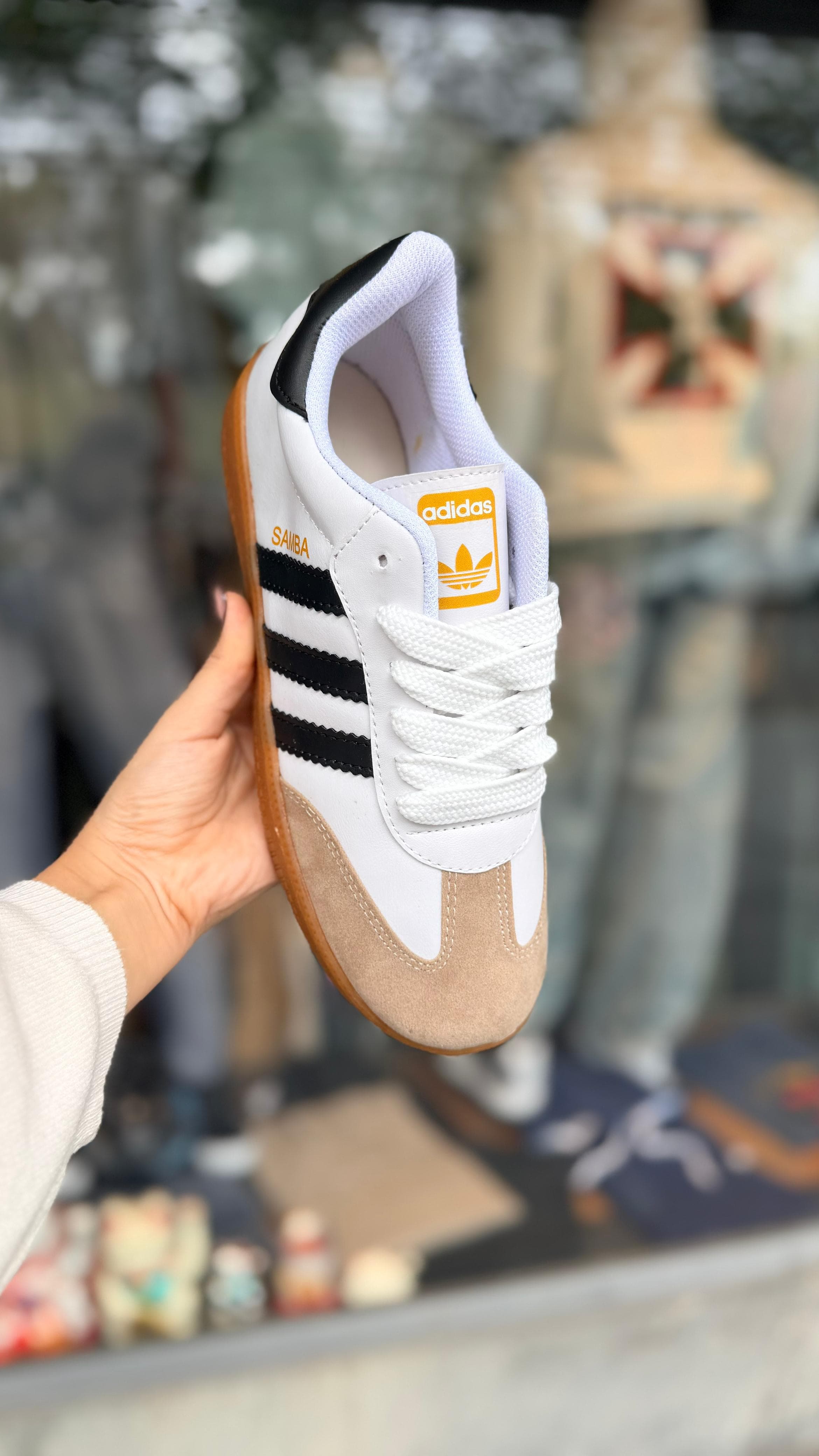 Zapatilla ADI Samba B-LN