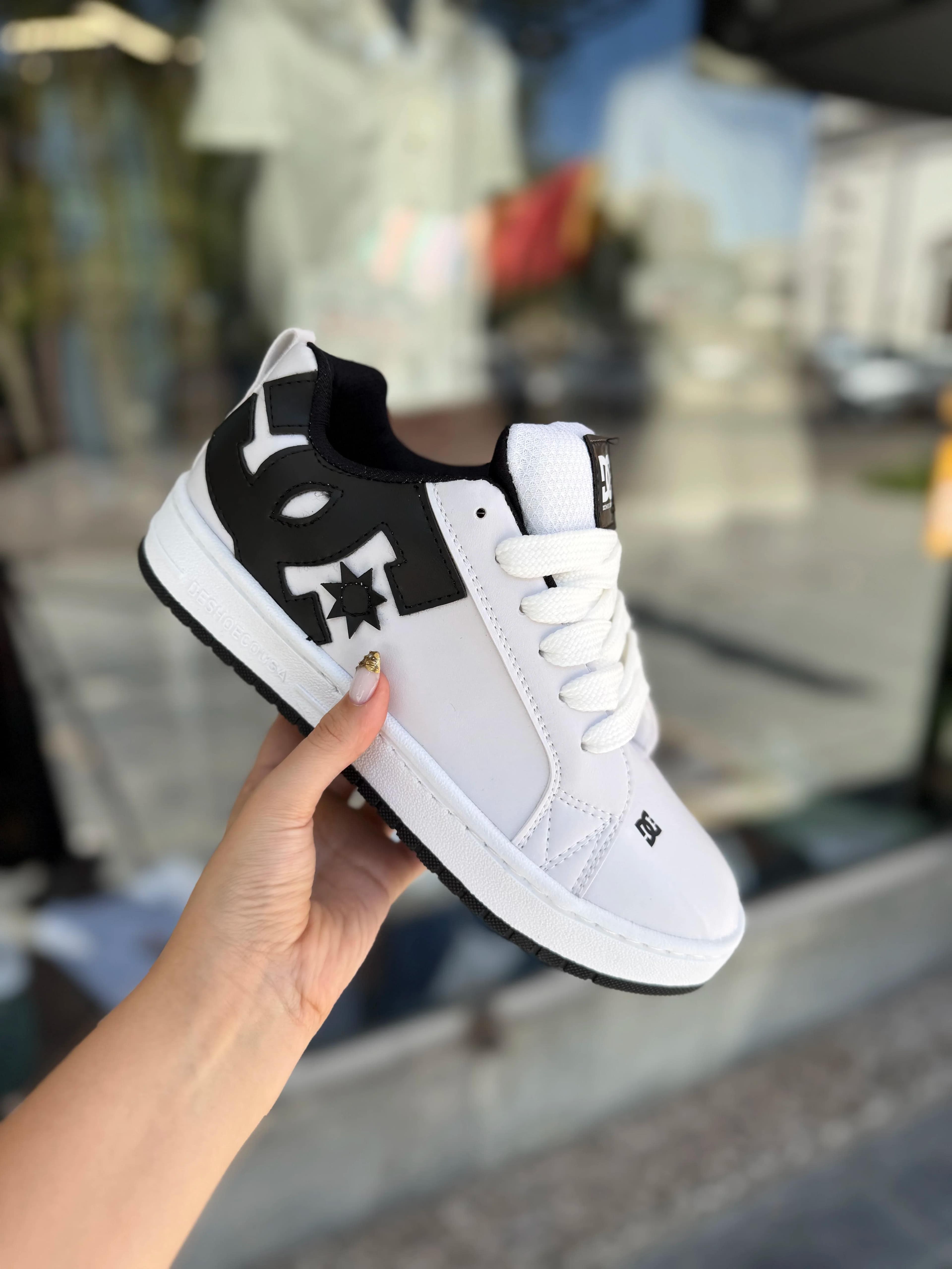 Zapatillas Court Graffik DC 2