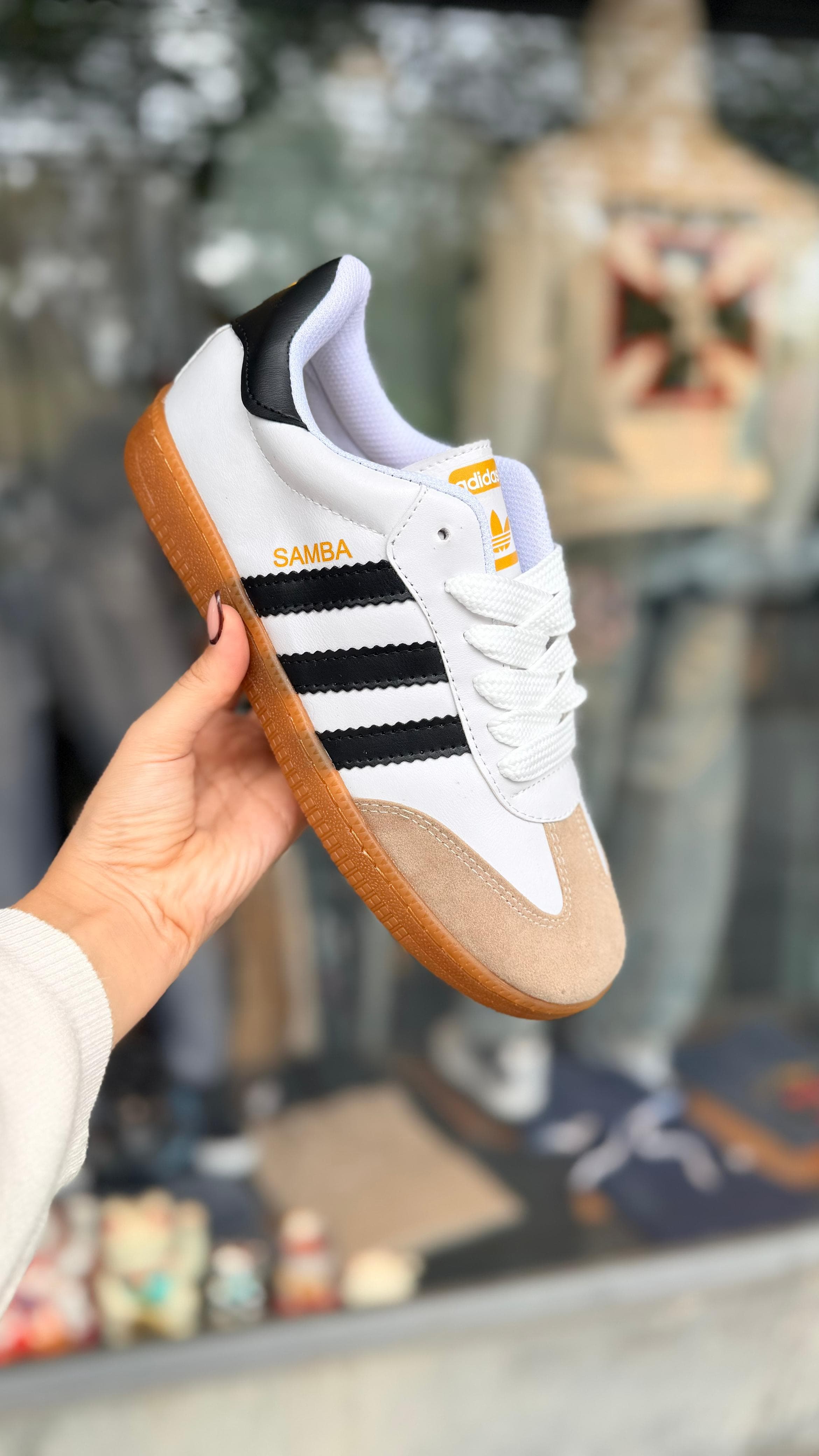Zapatilla ADI Samba B-LN